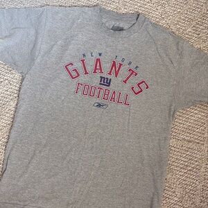 Men’s NY Giants football tshirt